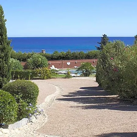Les De Figha Hotel *